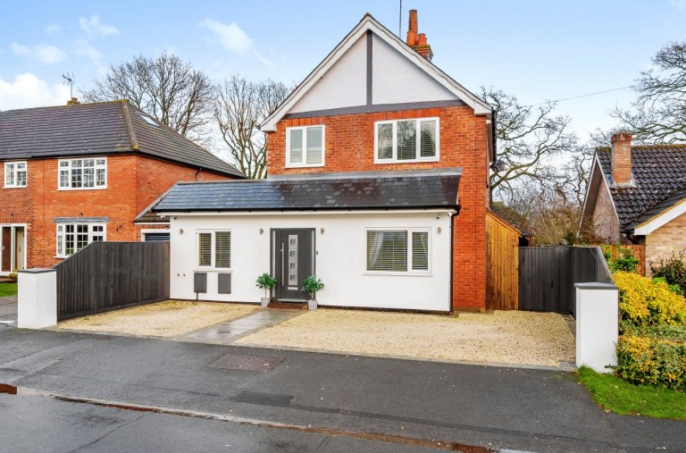 View Full Details for Sandhurst, Berkshire