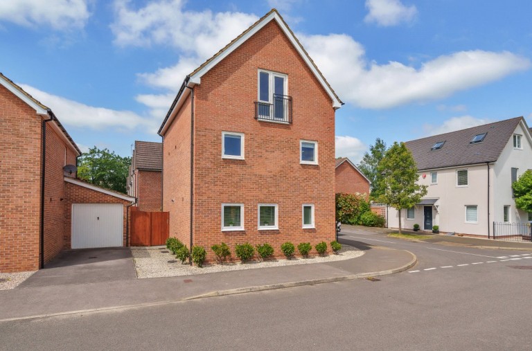 View Full Details for Bracknell, Berkshire