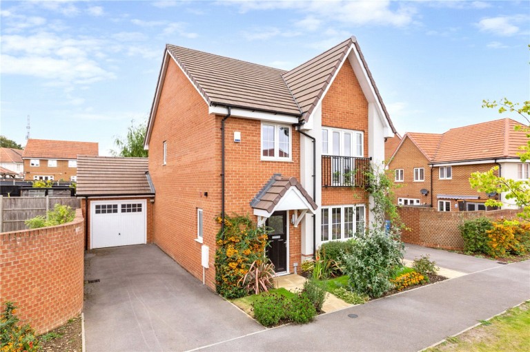 View Full Details for Binfield, Bracknell, Berkshire