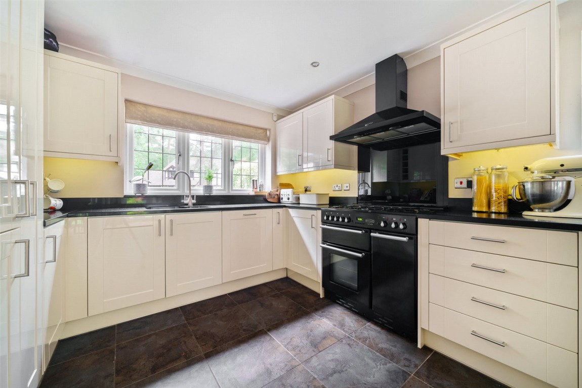 Images for Crowthorne, Berkshire