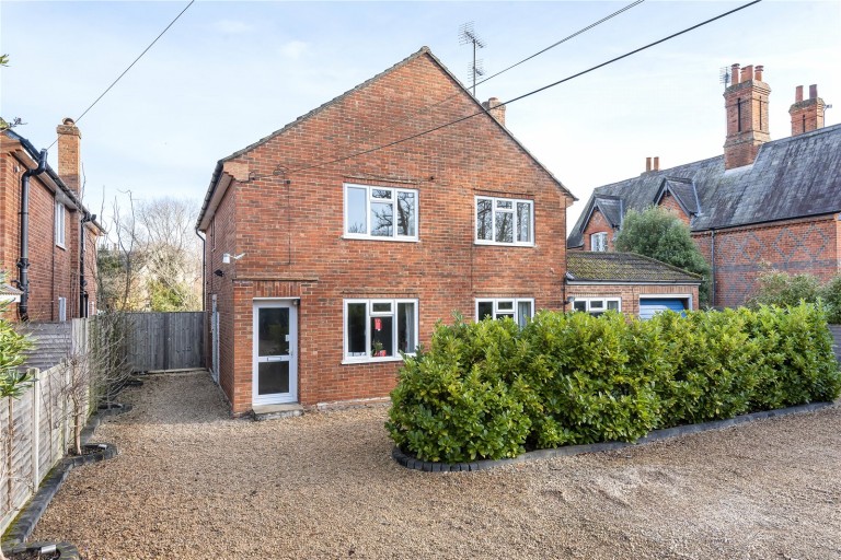 View Full Details for Winnersh, Wokingham, Berkshire