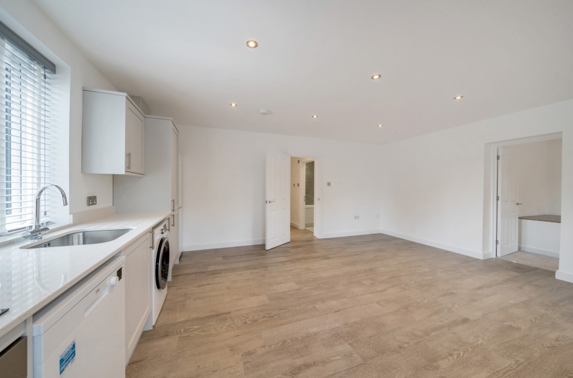 Images for Finchampstead, Wokingham, Berkshire