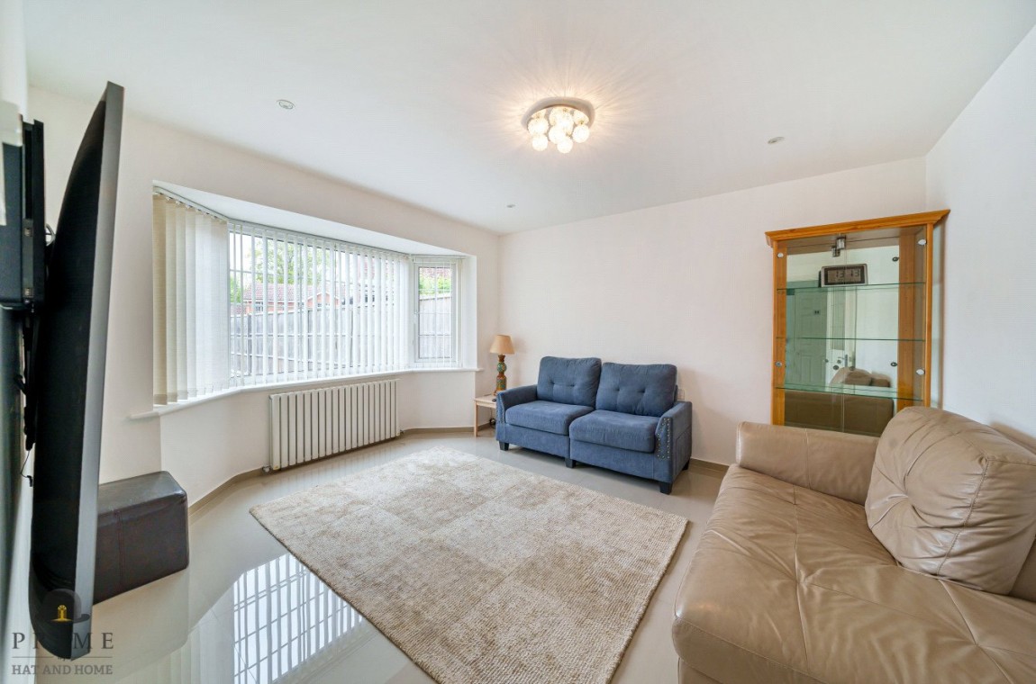 Images for Finchampstead, Wokingham, Berkshire