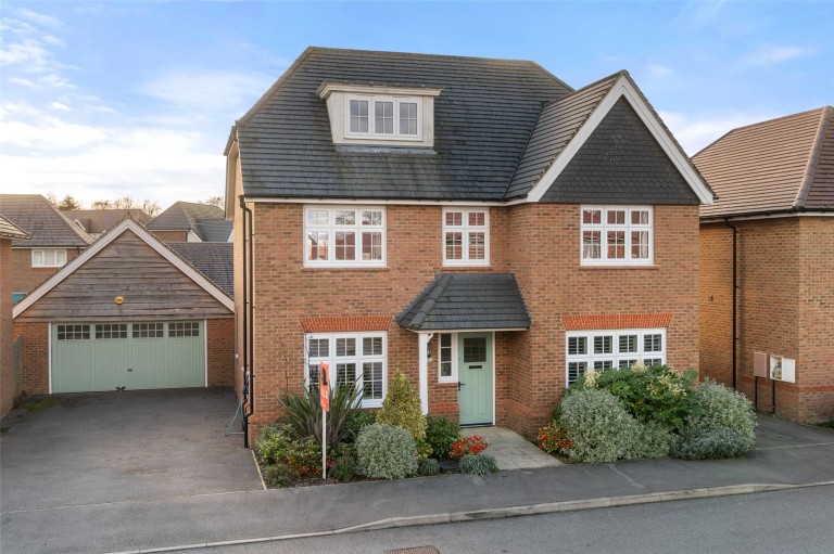 View Full Details for Arborfield Green, Reading, Berkshire