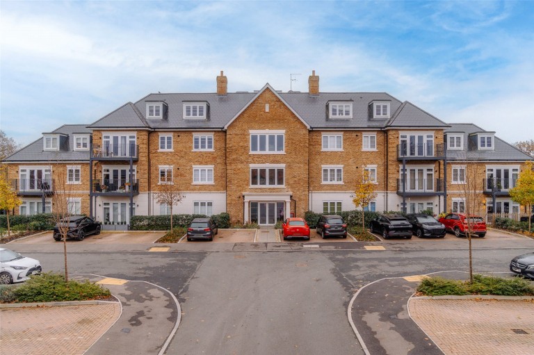 View Full Details for Arborfield Green, Reading, Berkshire