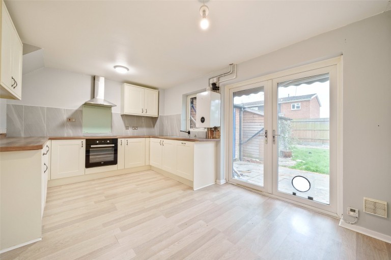 View Full Details for Finchampstead, Wokingham, Berkshire