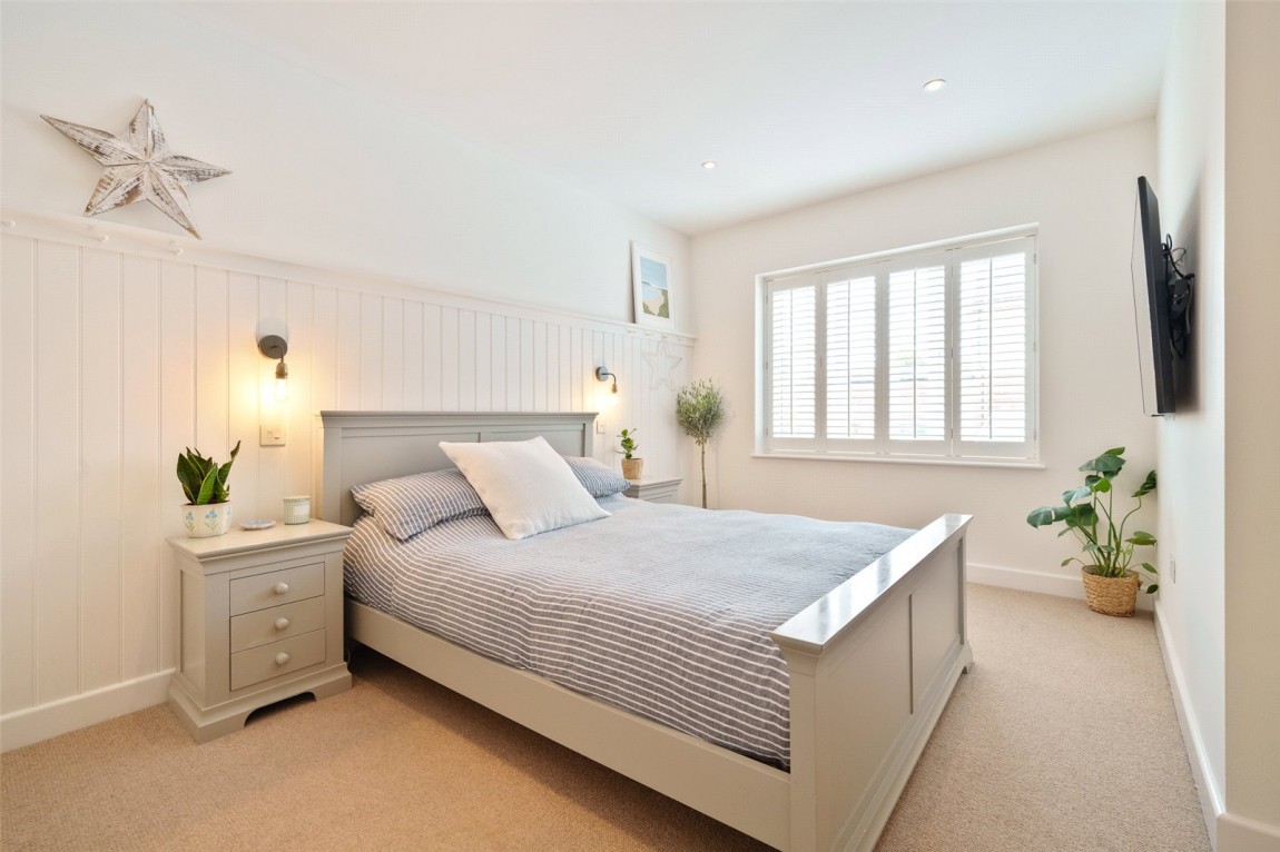 Images for Finchampstead, Wokingham
