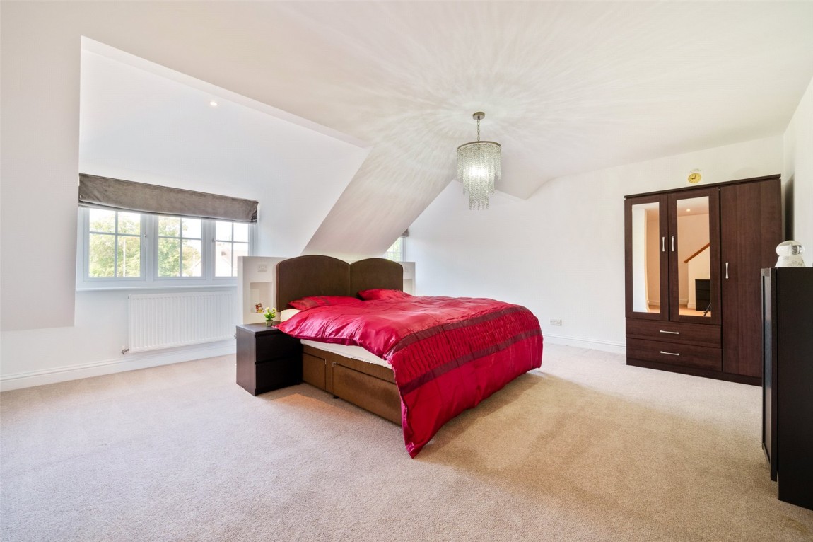 Images for Finchampstead, Wokingham, Berkshire