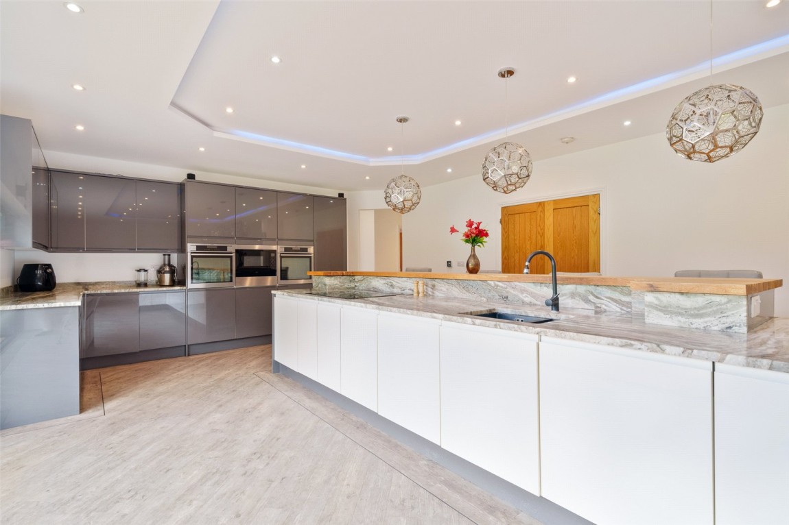 Images for Finchampstead, Wokingham, Berkshire