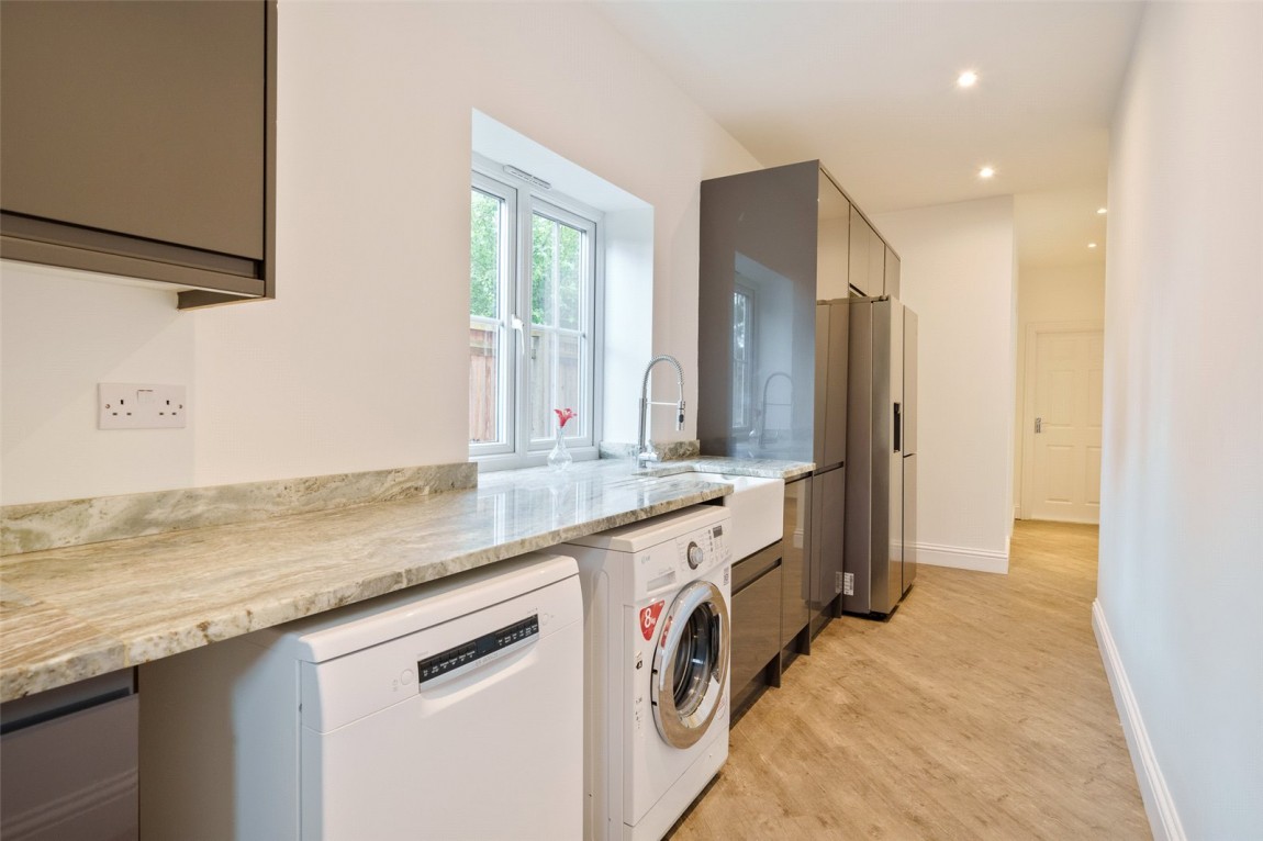 Images for Finchampstead, Wokingham, Berkshire