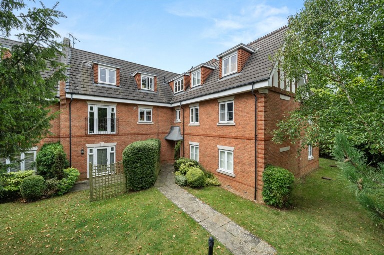 View Full Details for Warfield, Bracknell, Berkshire