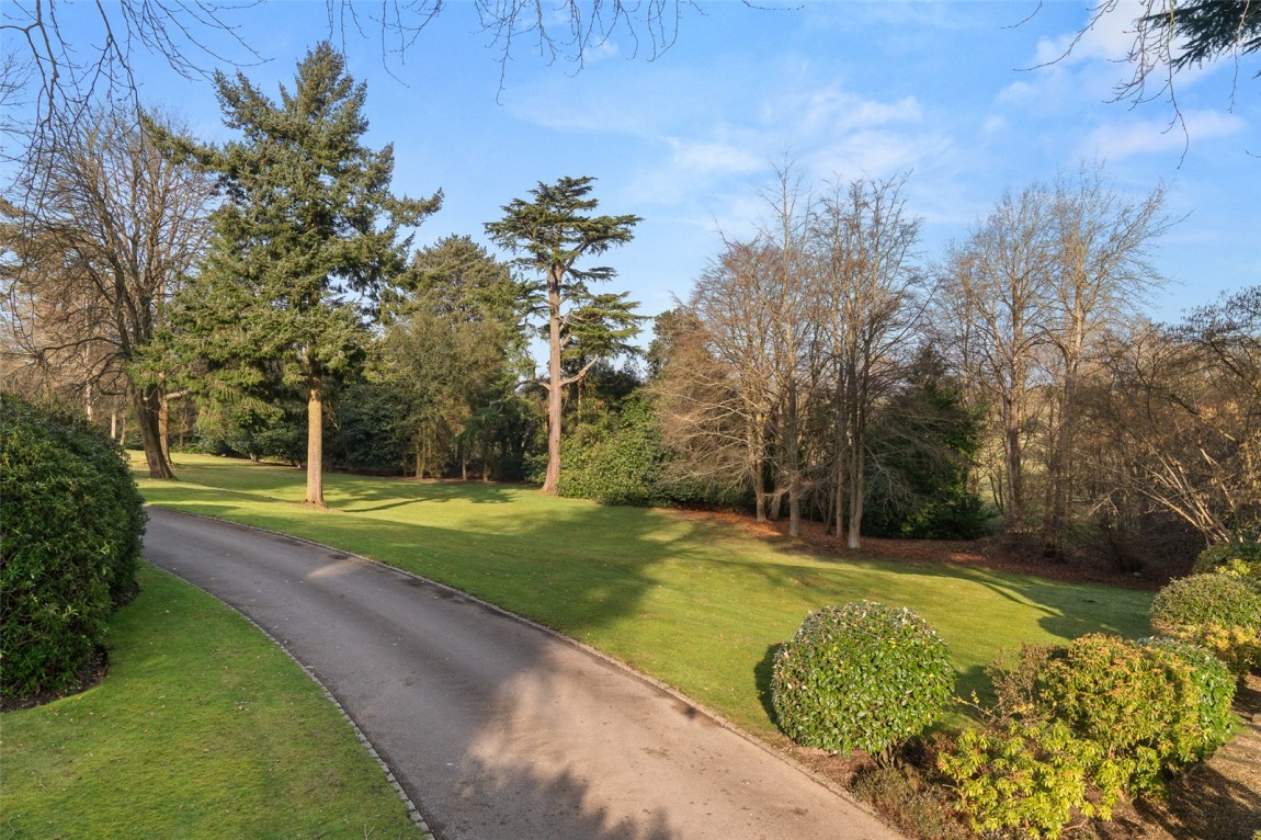 Images for Finchampstead, Wokingham, Berkshire