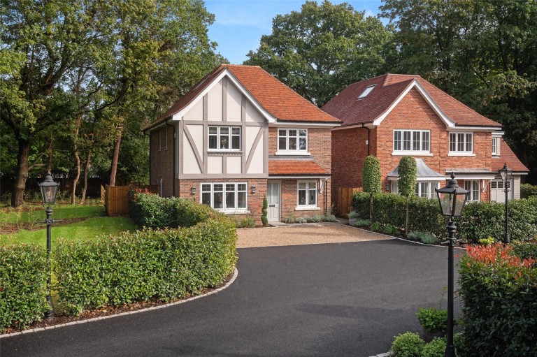 View Full Details for Crowthorne, Berkshire